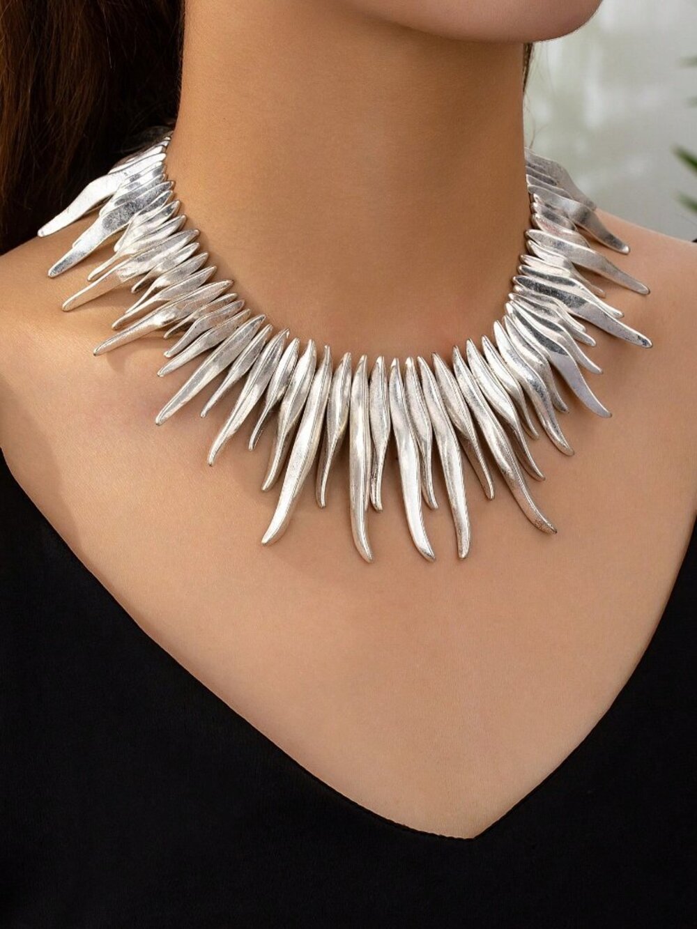 Silver Casual Women's European Gothic Geometric Metal Necklace